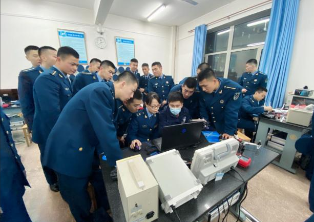 空军航空大学无人机教学辅导